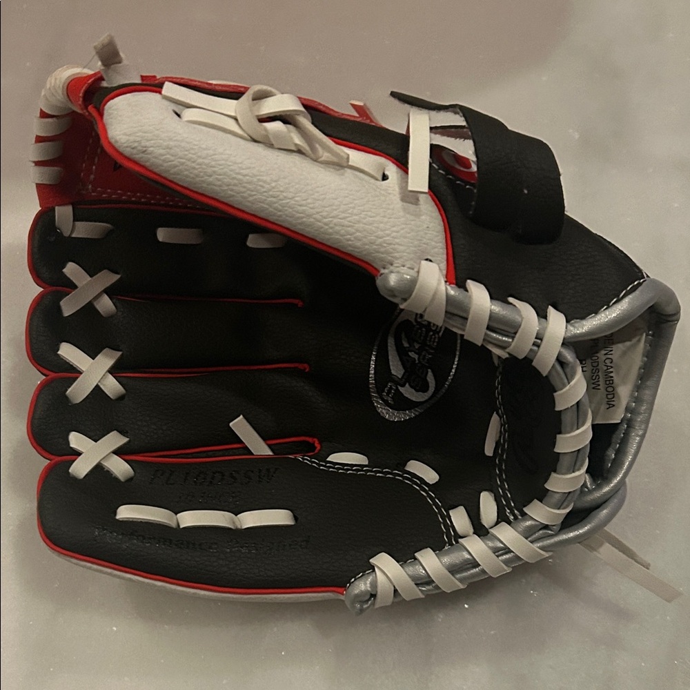 Rawlings Black and White Glove with Red Highlights